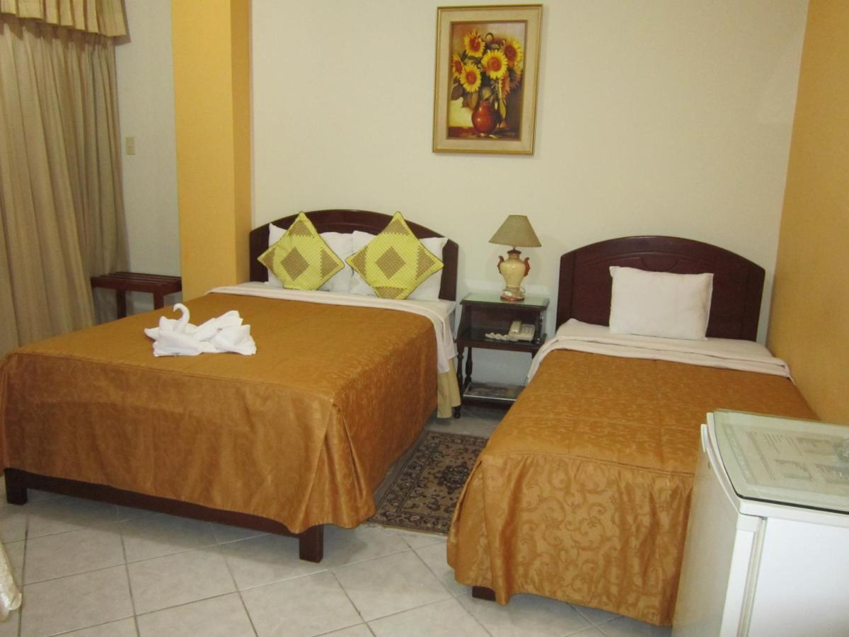 Hotel Plaza Bolognesi 344 Trujillo Exterior photo